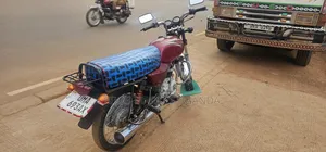 New Bajaj Boxer 2025 Red