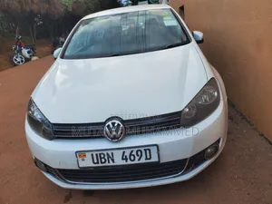 Volkswagen Golf 2011 White