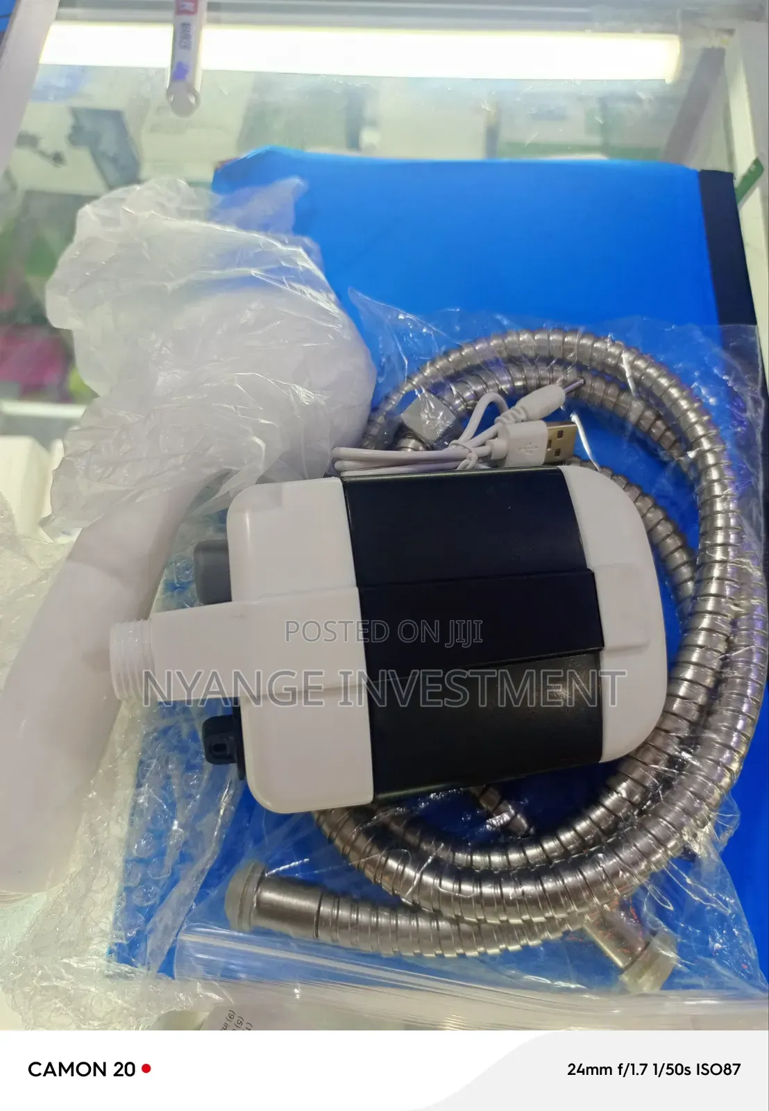 Portable Outdoor Shower Machine. Out Door Shower