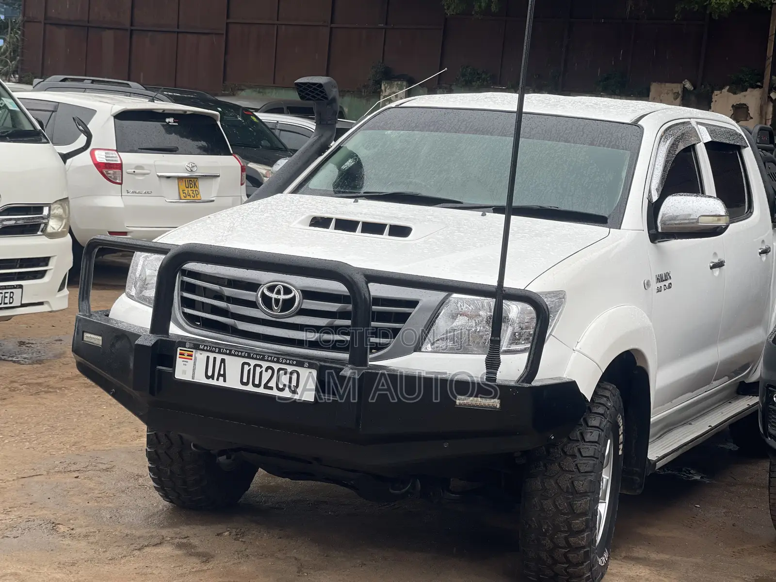 Toyota Hilux 2008 White