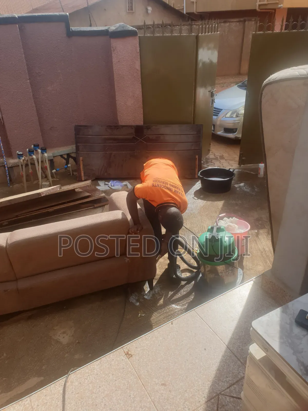Sofa Set Cleaning Services