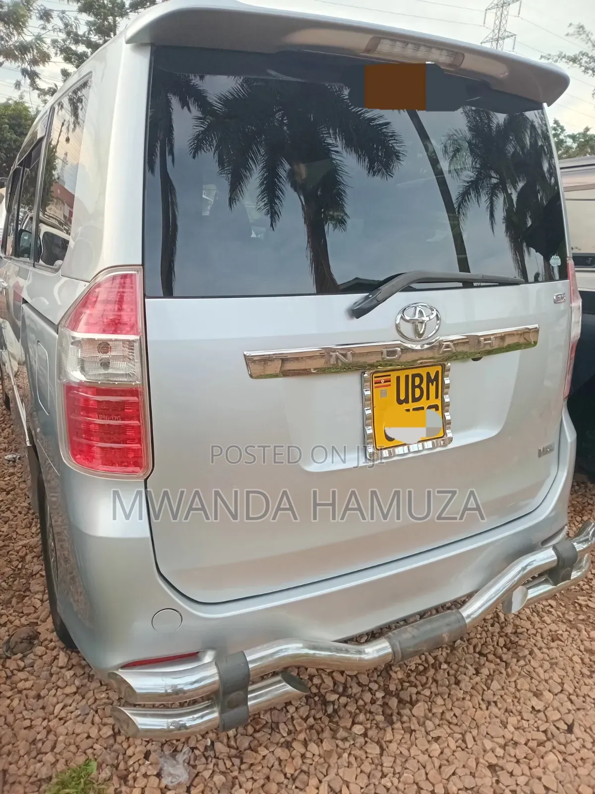 Toyota Noah 2009 Silver