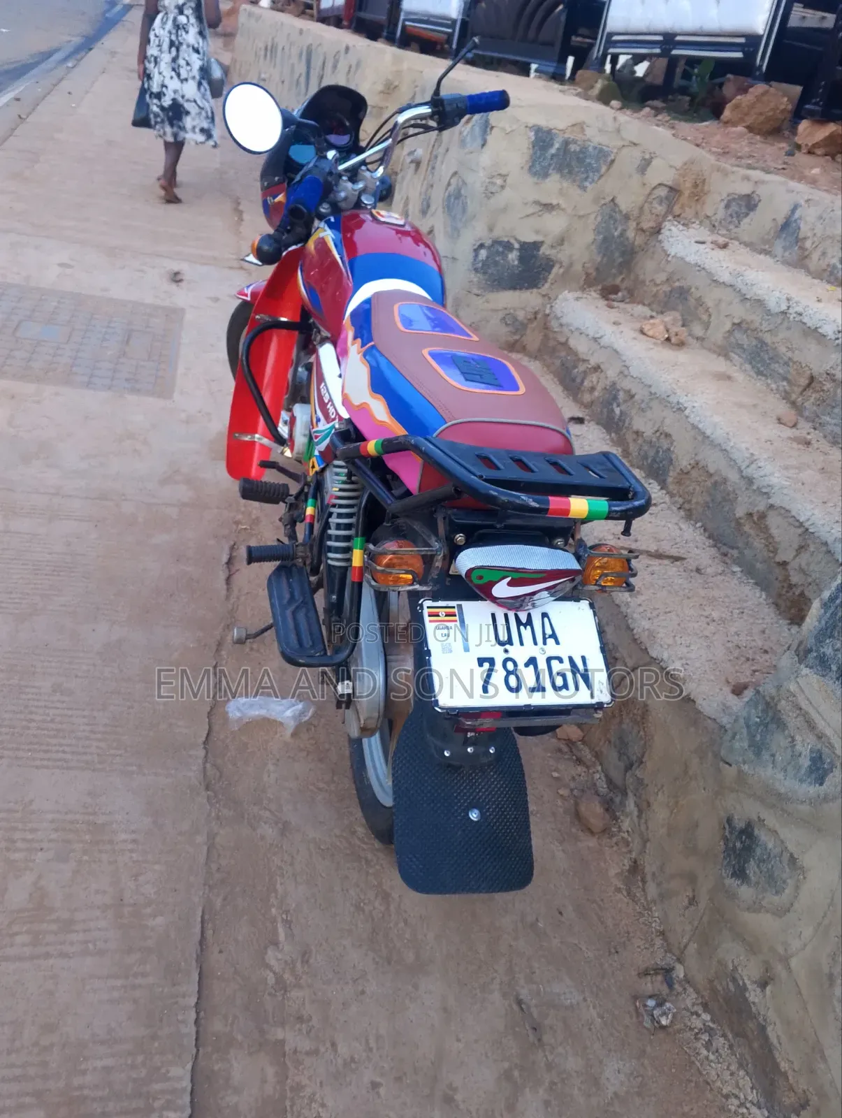 Bajaj Boxer 125 2025 Red
