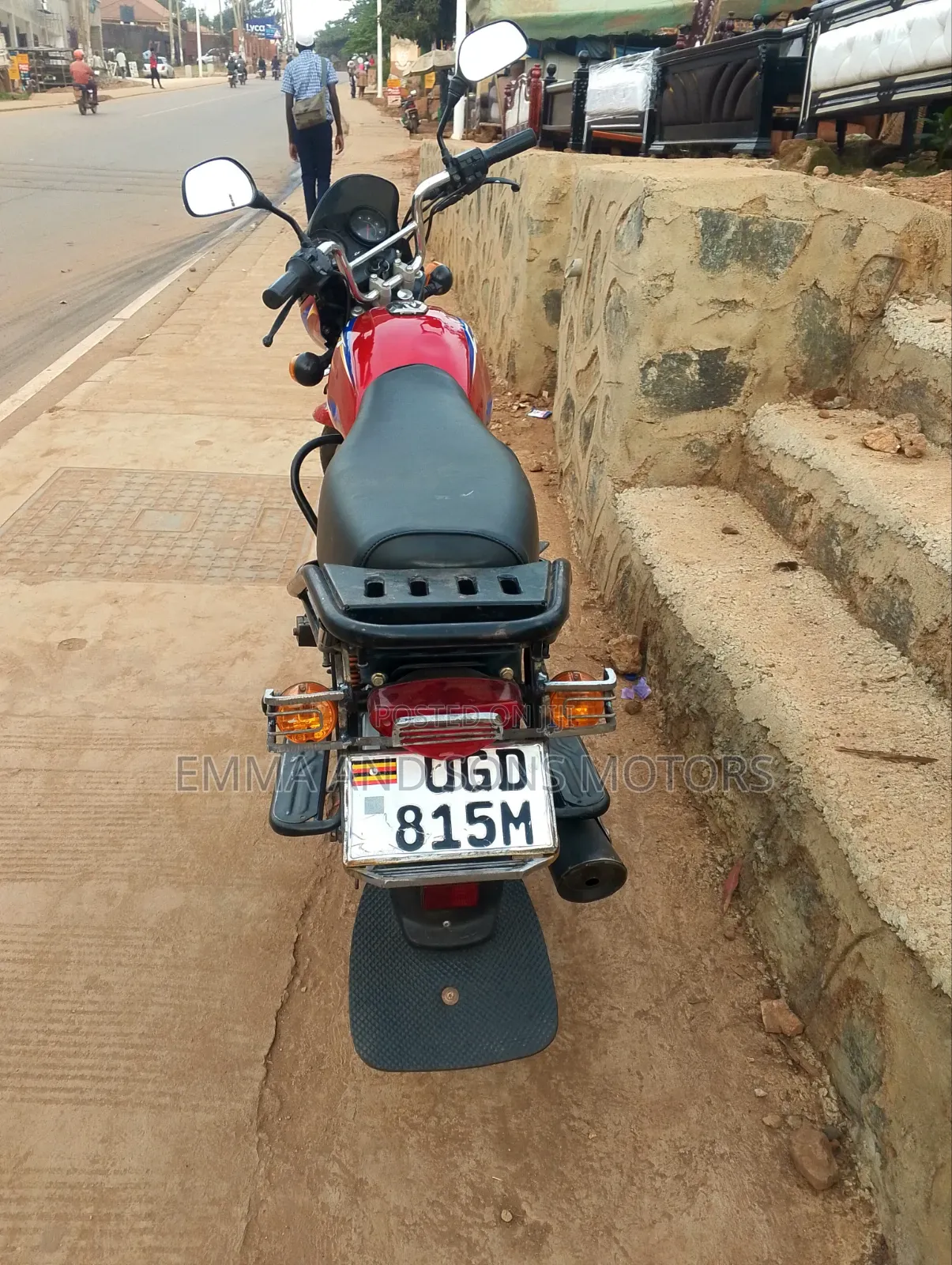Bajaj Boxer 125 2024 Red