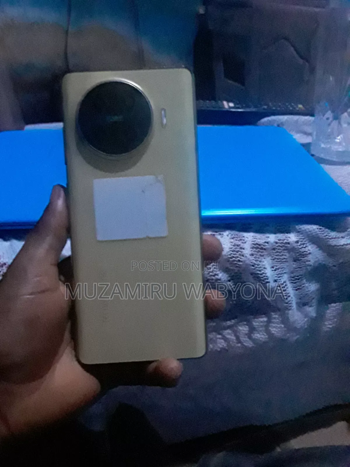 Tecno Spark 20 Pro 256 GB Gold