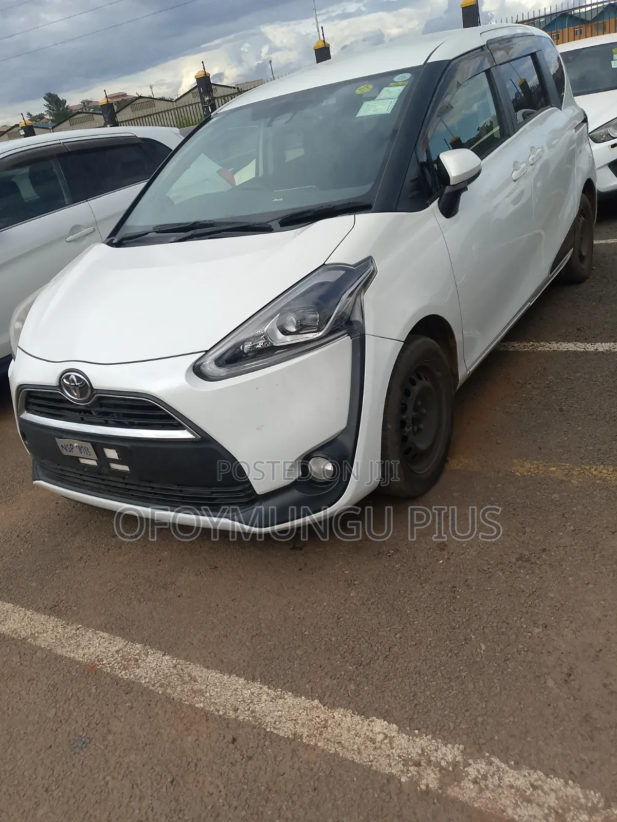 Toyota Sienta 2016 Black