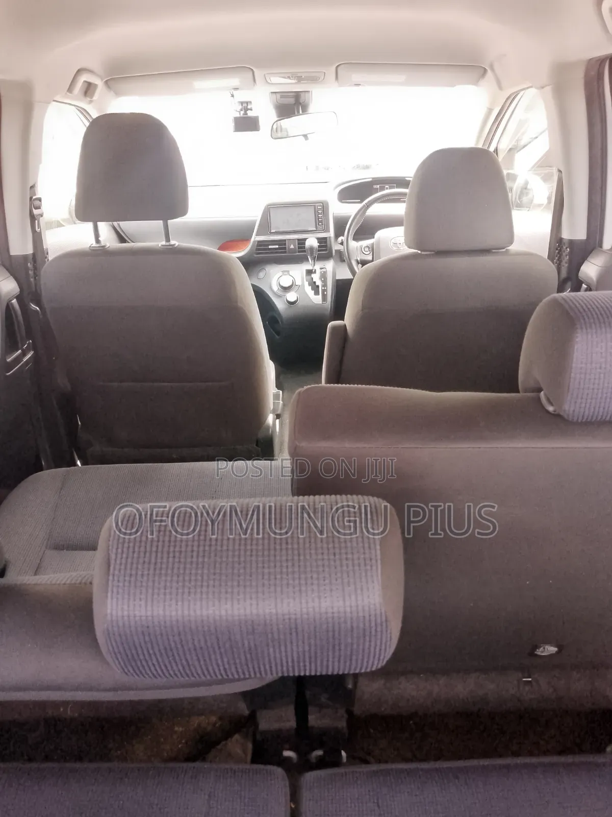 Toyota Sienta 2016 Black