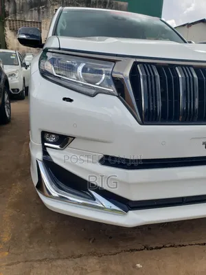 Toyota Land Cruiser Prado 2.7 2022 White