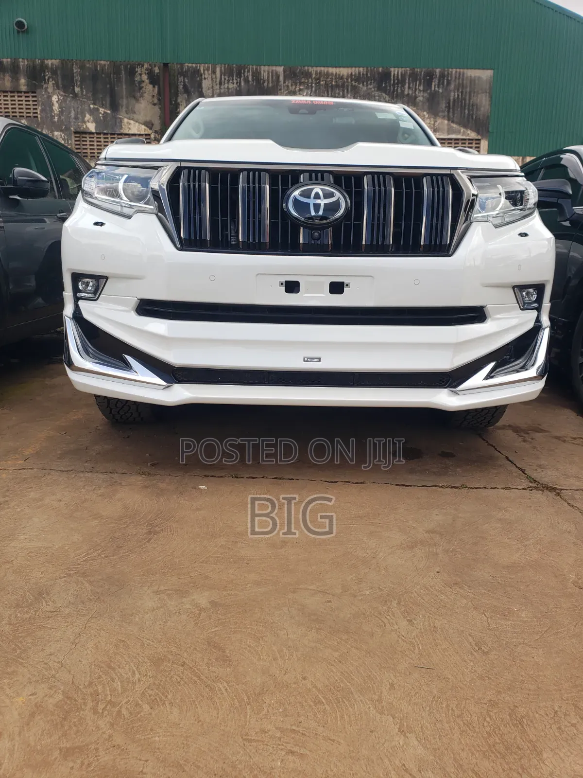 Toyota Land Cruiser Prado 2.7 2022 White