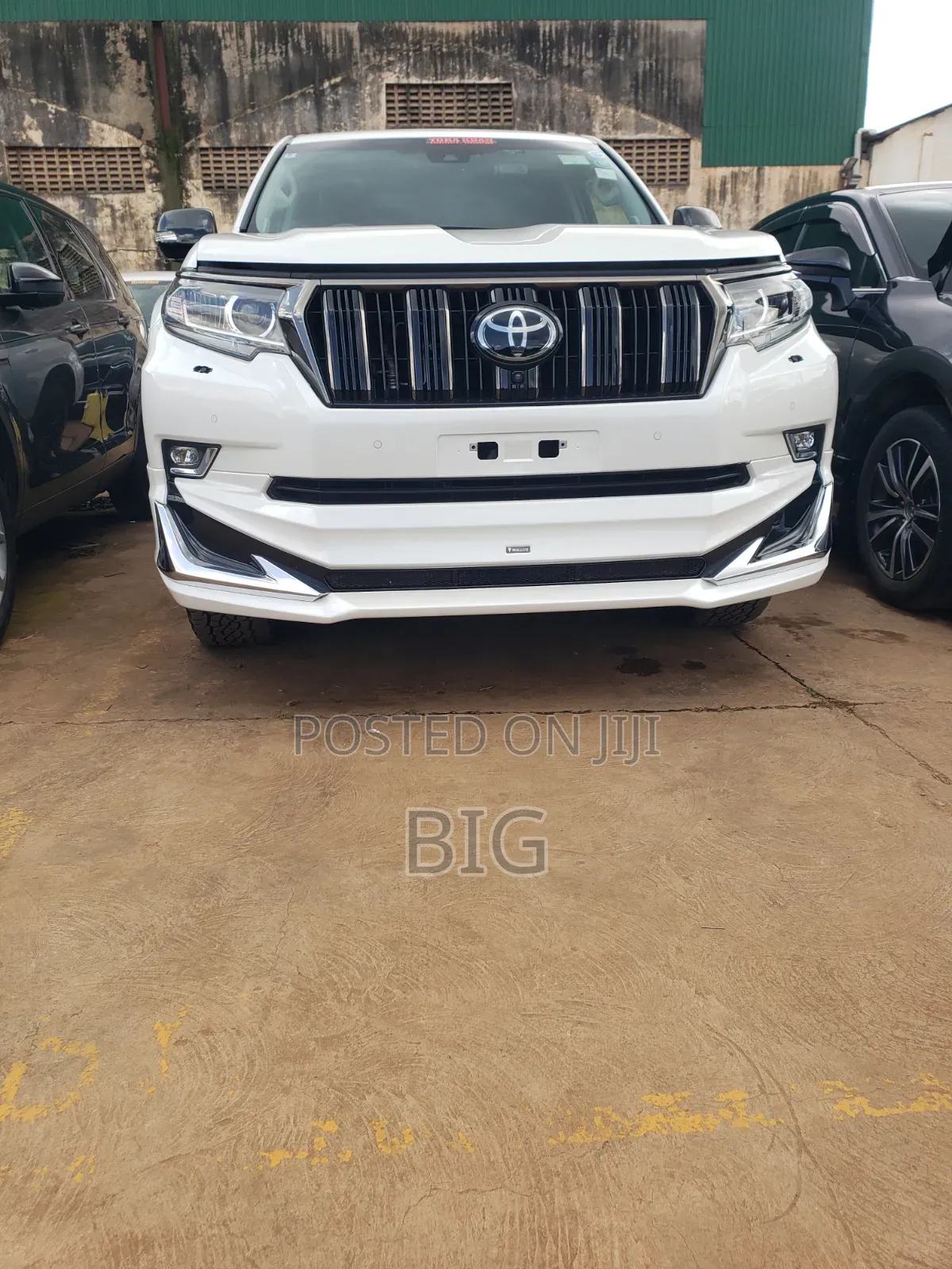 Toyota Land Cruiser Prado 2.7 2022 White