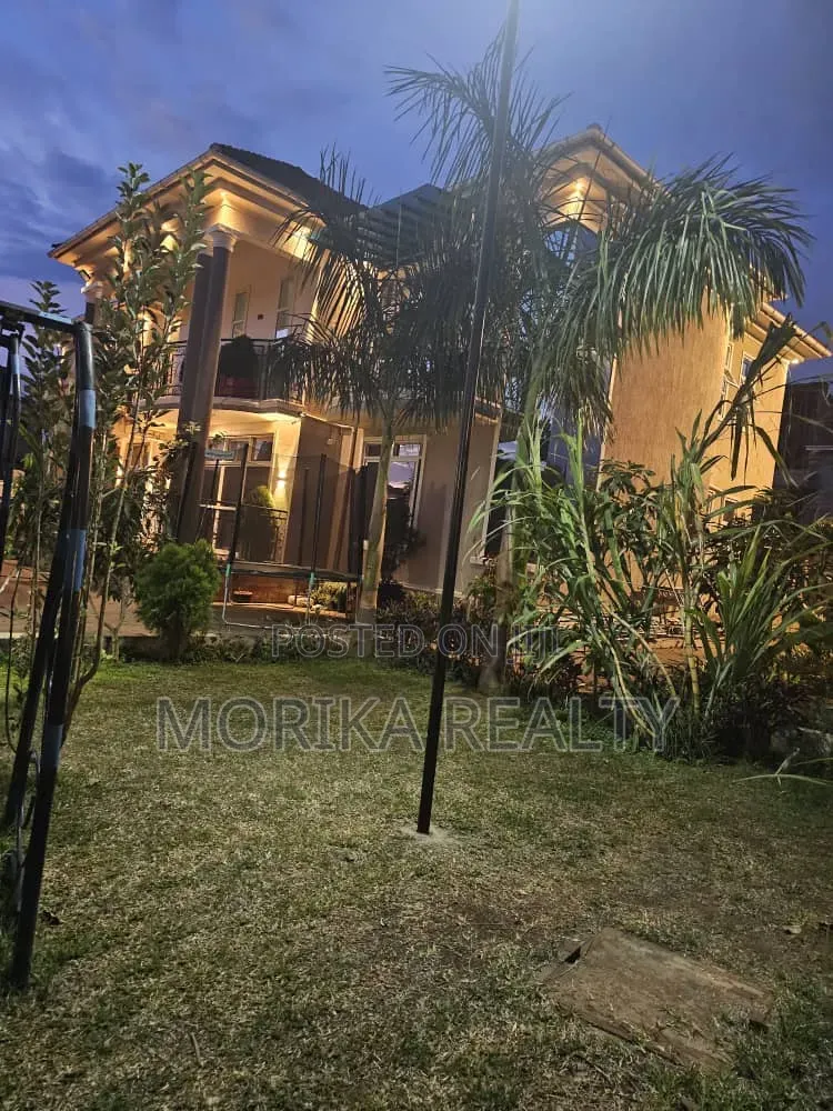 Furnished 5bdrm Mansion in Central Division for sale