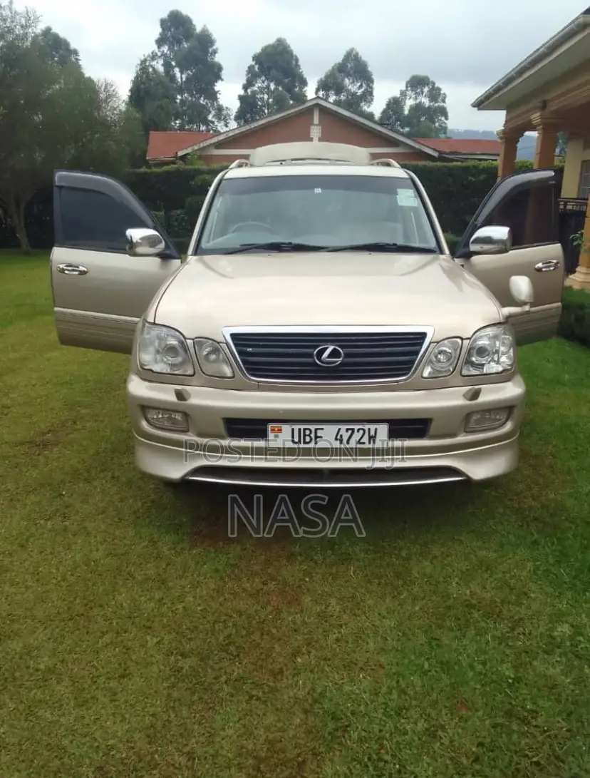 Toyota Land Cruiser 100 4.7 Executive 2007 Gold