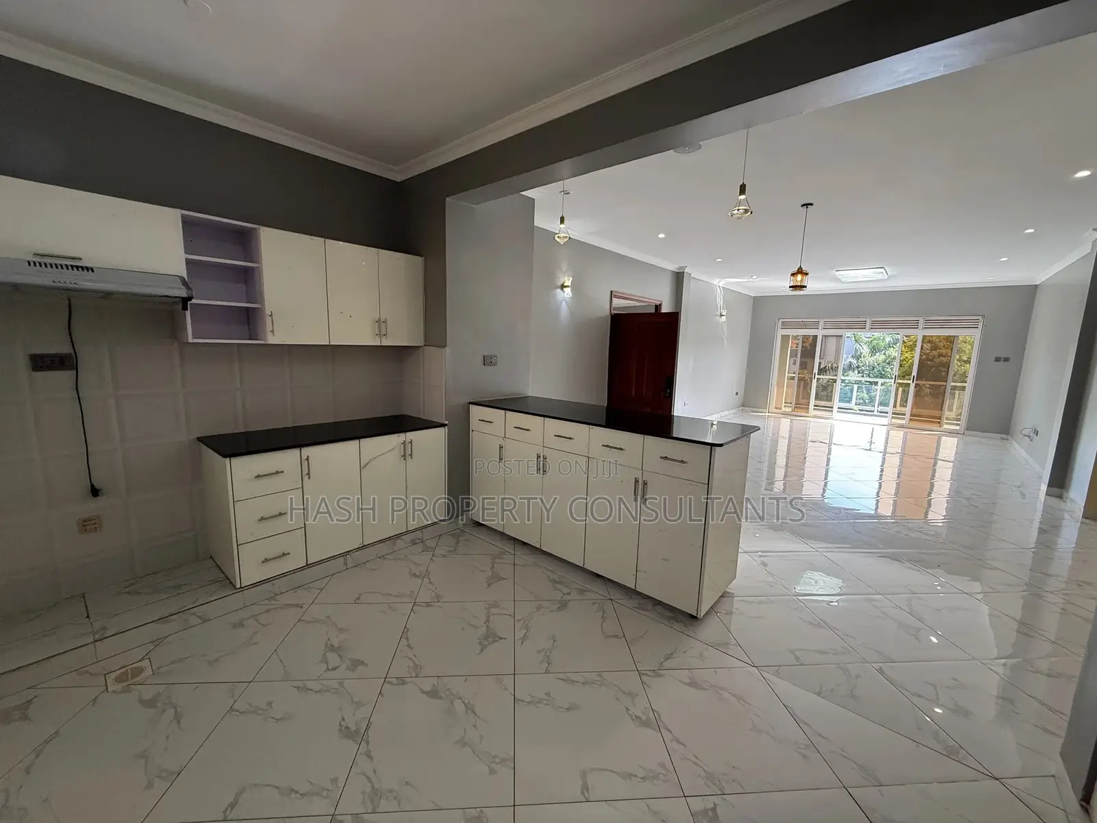 4bdrm Condo in Muyenga, Central Division for sale
