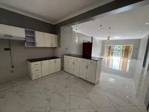 4bdrm Condo in Muyenga, Central Division for sale