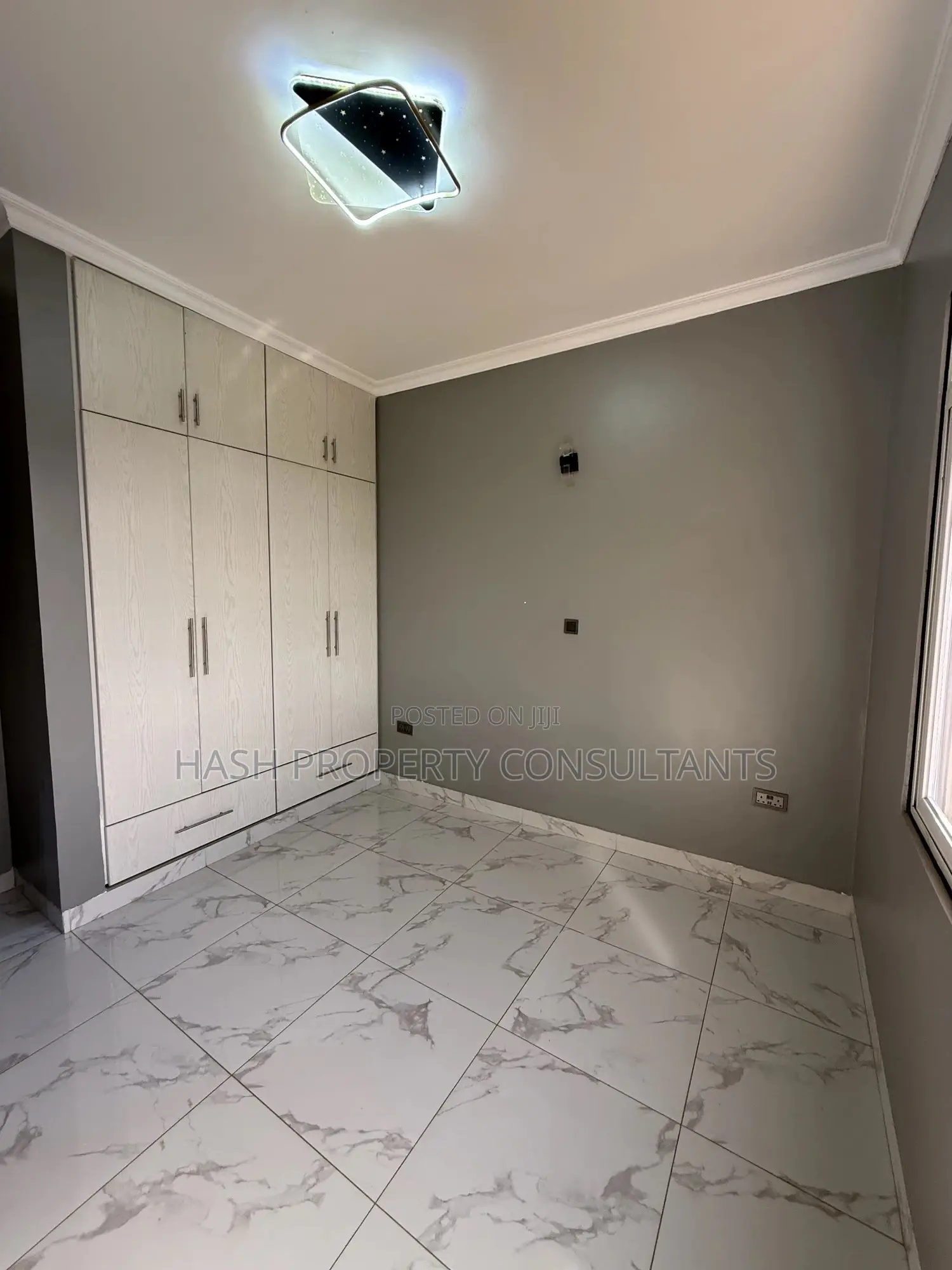 4bdrm Condo in Muyenga, Central Division for sale