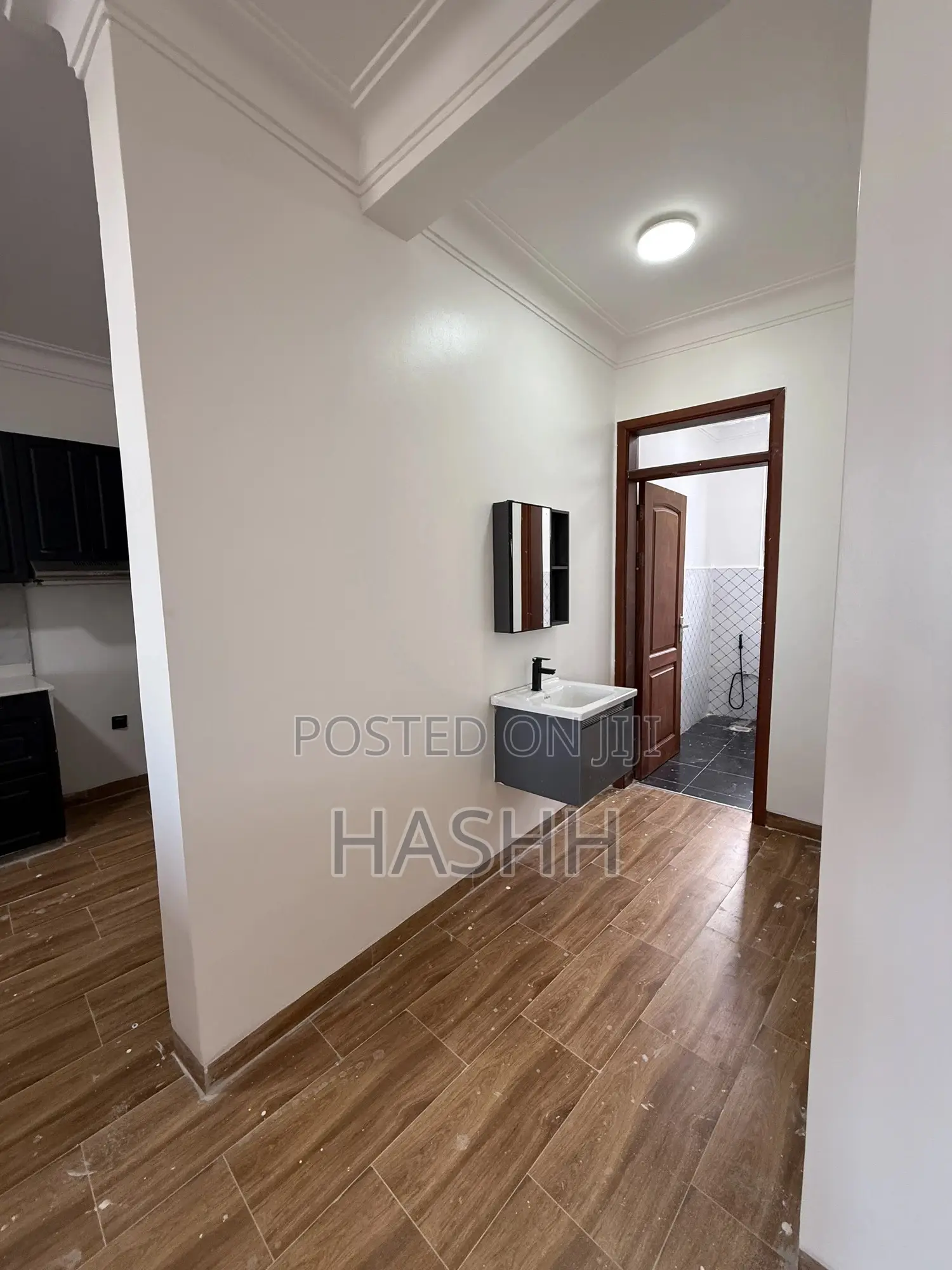 3bdrm Apartment in Muyenga, Central Division for rent