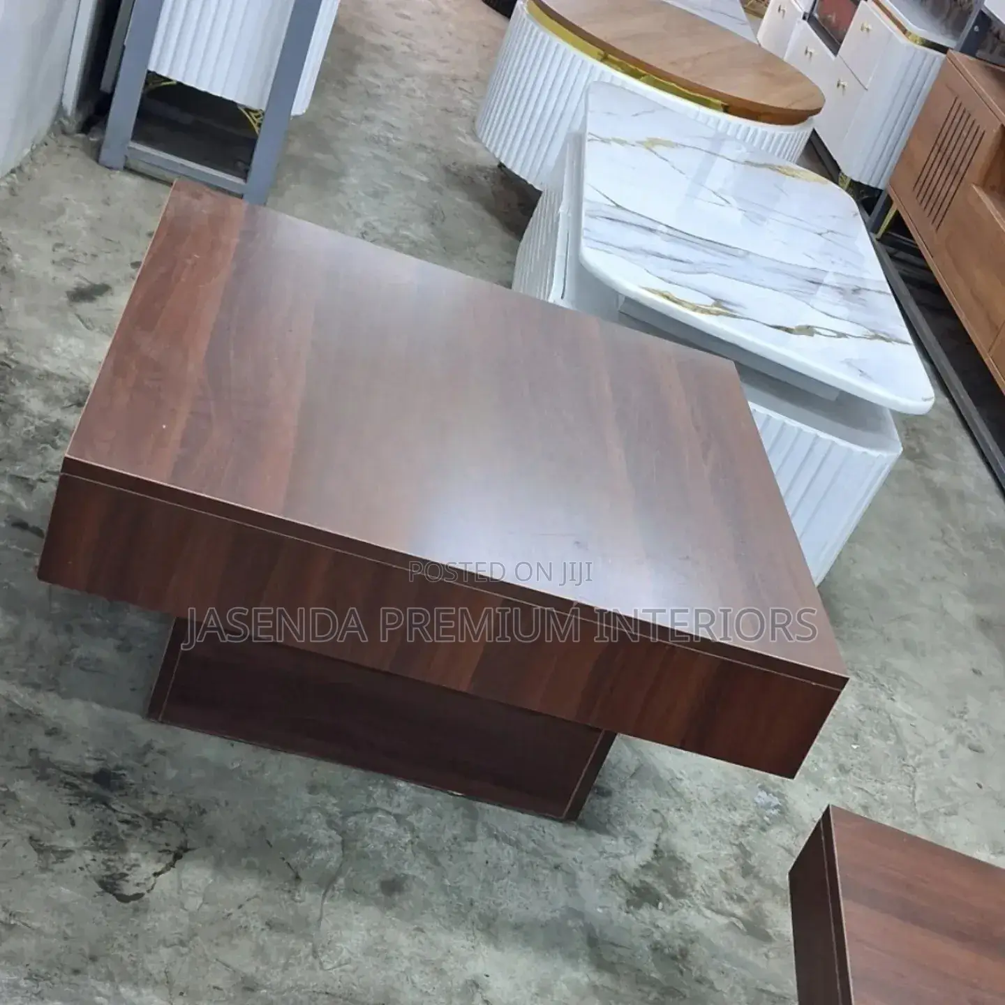 Centre Tables/Classic Center Table/Center Tables/Coffee Table/Table53