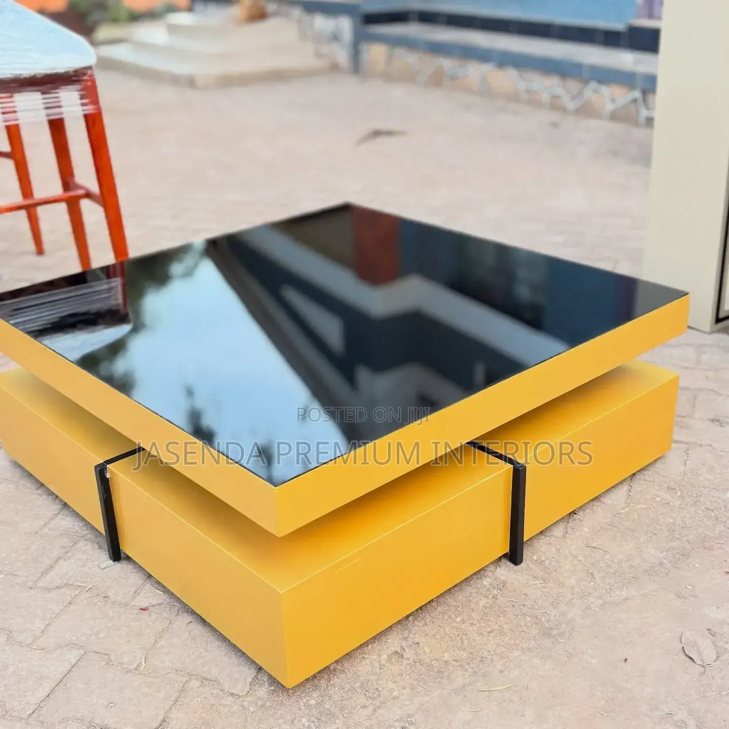 Centre Tables/Classic Center Table/Center Tables/Coffee Table/Table52