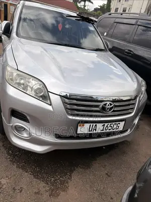 Toyota Vanguard 2010