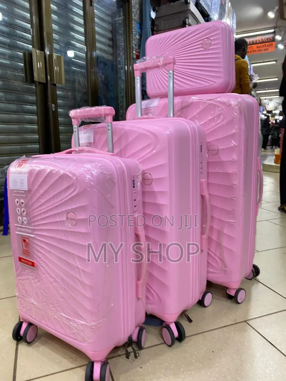 4pcs Rolling Travel Suitcases - Ideal for Maternity Hospital Packing