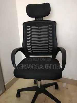 Office Chairs Available at the Good Price