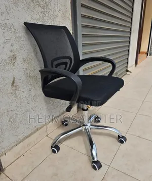 Chairs for Office Available With Delivery