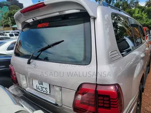 Toyota Land Cruiser 2008 Gray