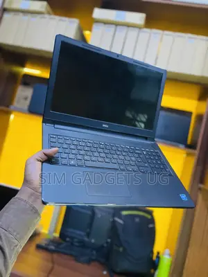 Laptop Dell Inspiron 15 8GB Intel Celeron HDD 500GB