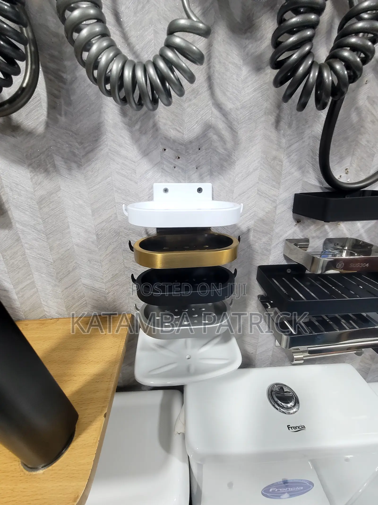 Soap Dishes / Soap Racks