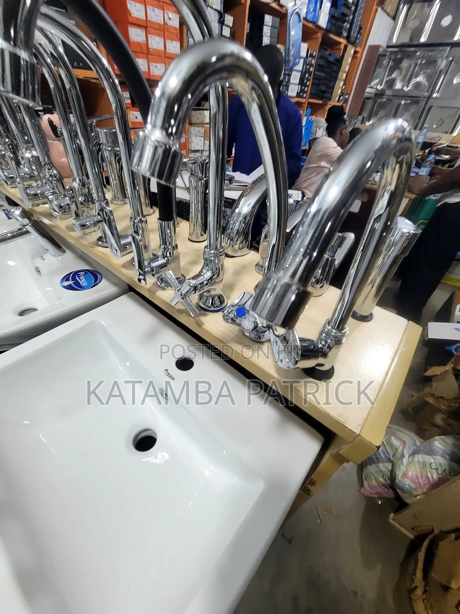 Long Body Kitchen Sink Taps