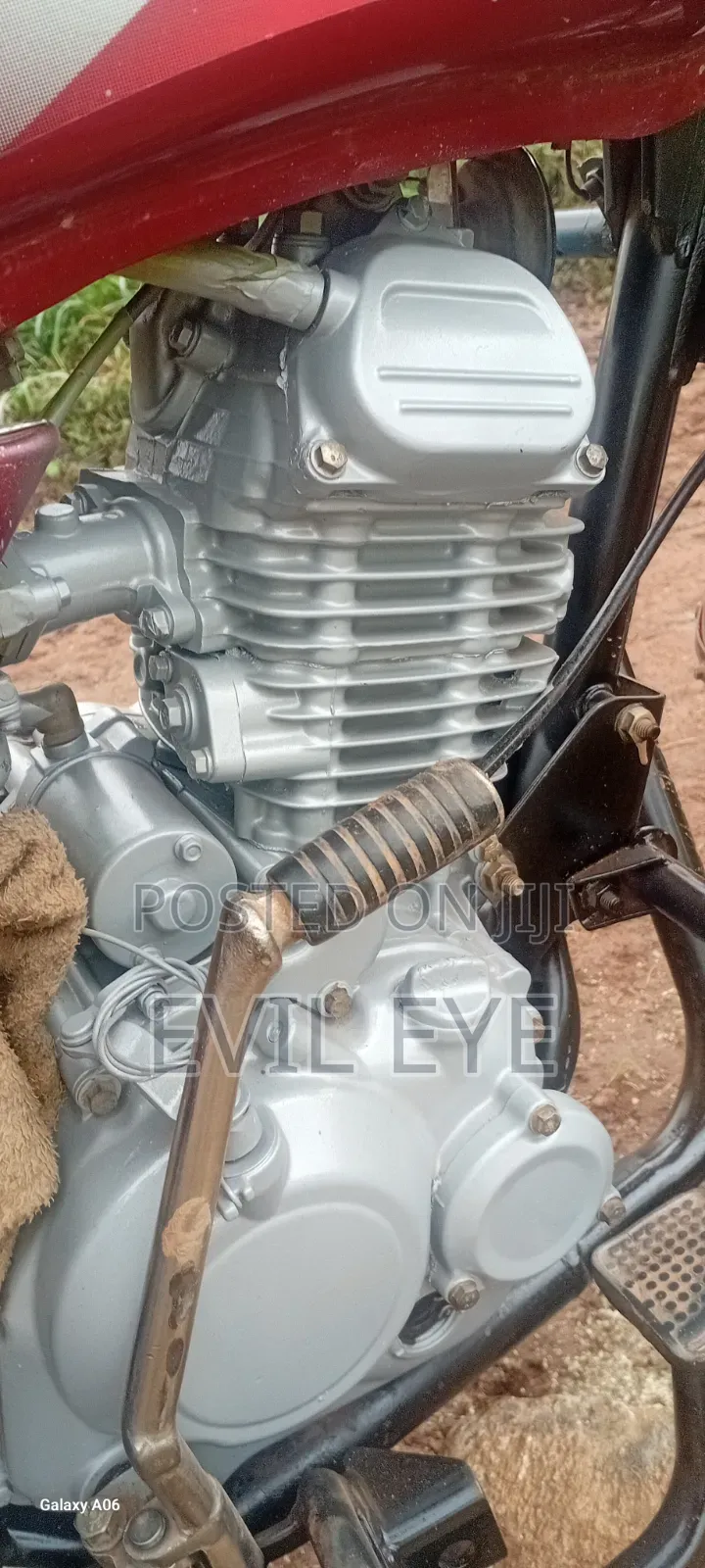 Bajaj CT 125X 2022 Red