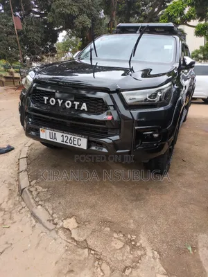 Toyota Hilux 2017 Black