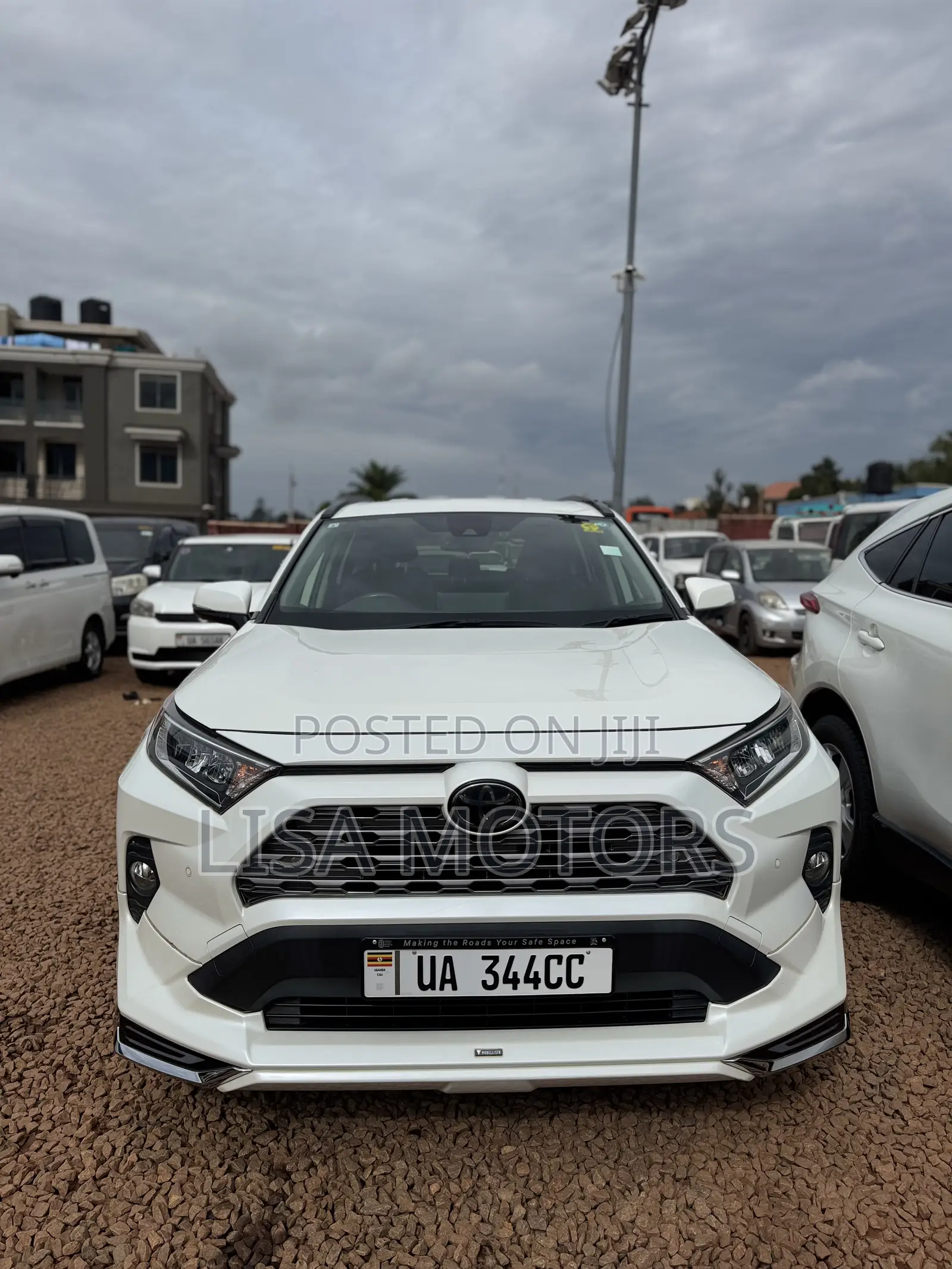 Toyota RAV4 2019 White