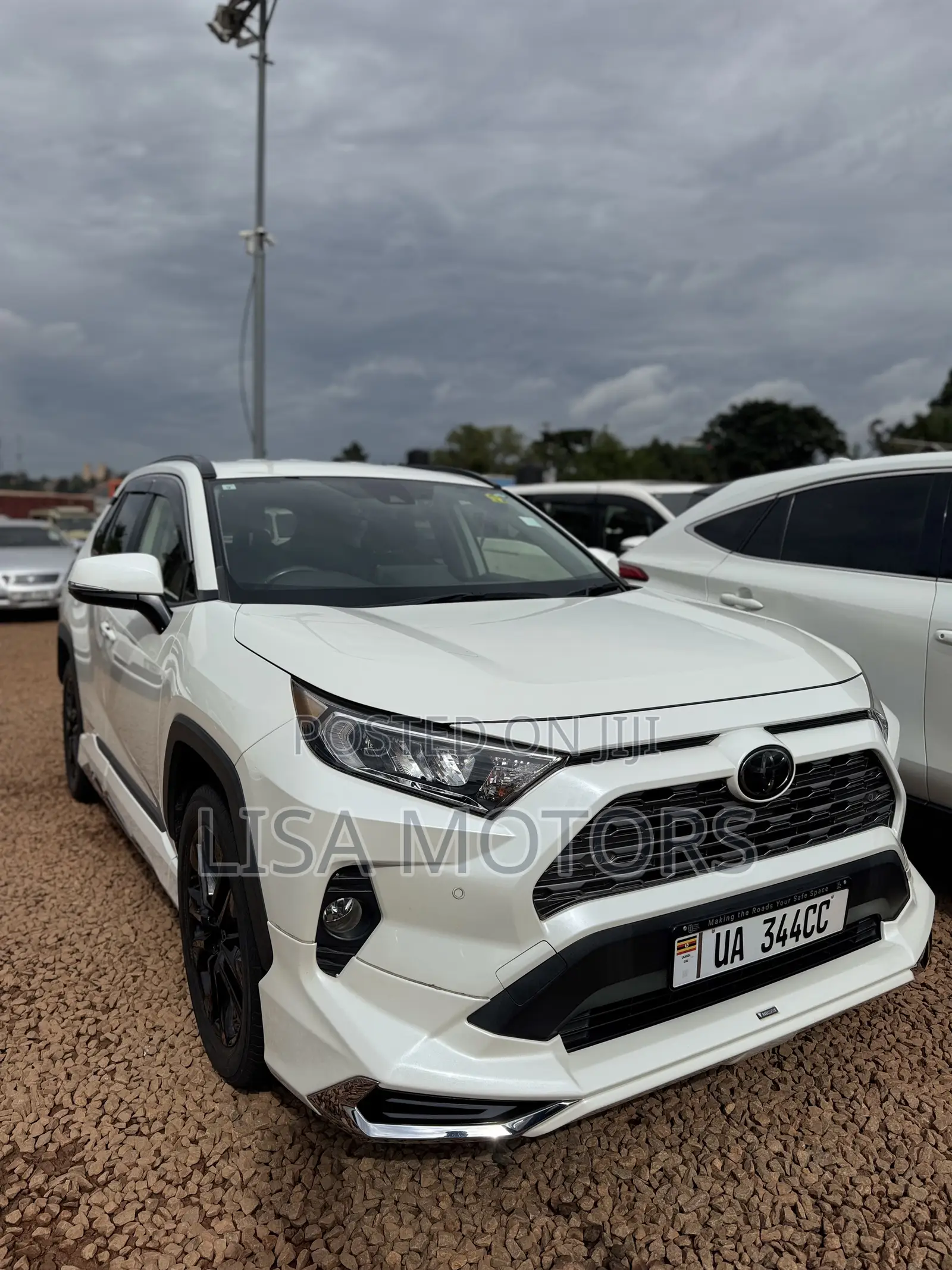 Toyota RAV4 2019 White