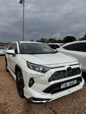 Toyota RAV4 2019 White
