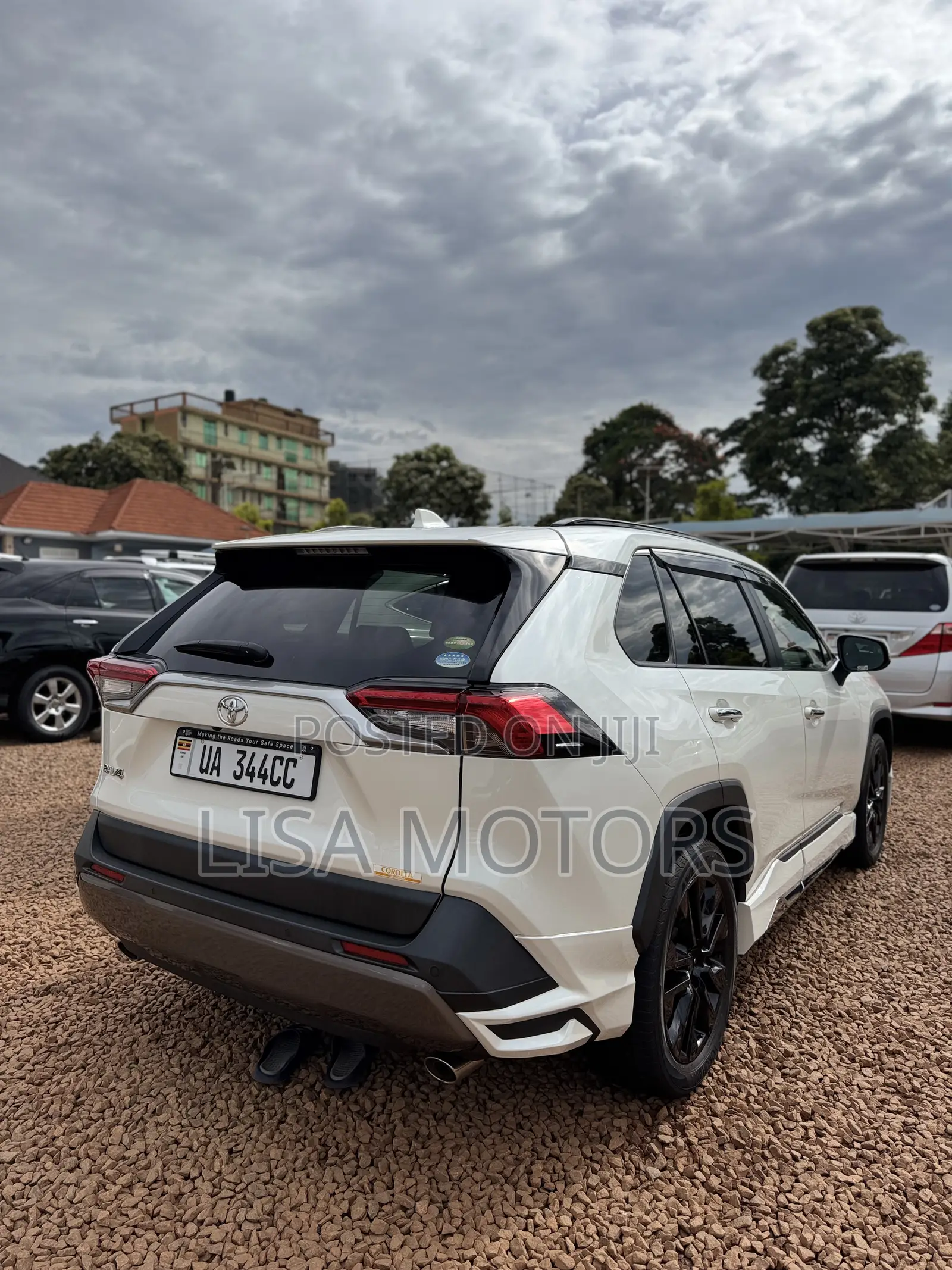Toyota RAV4 2019 White