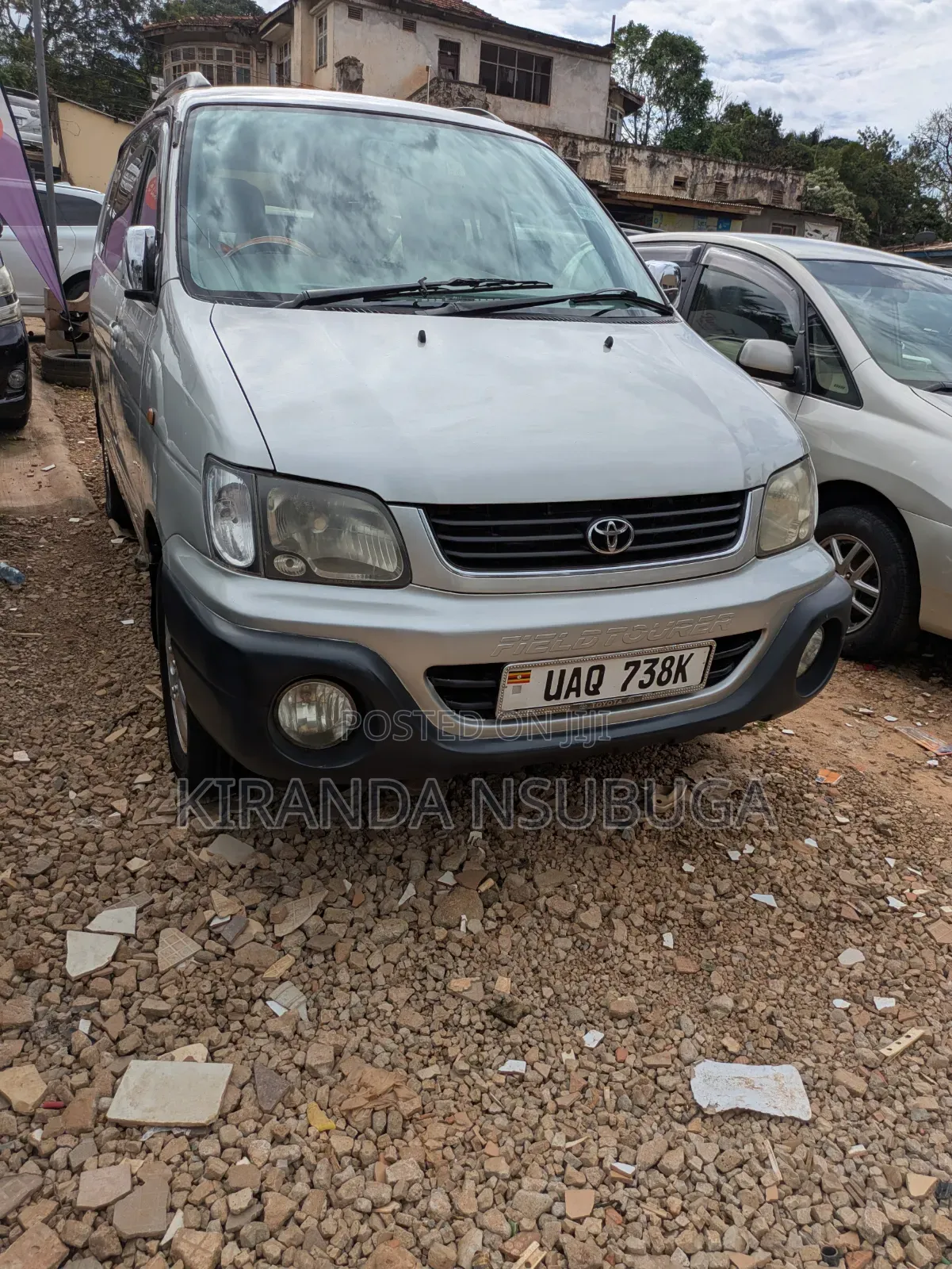 Toyota Noah 2001 Silver