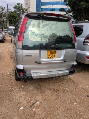 Toyota Noah 2001 Silver
