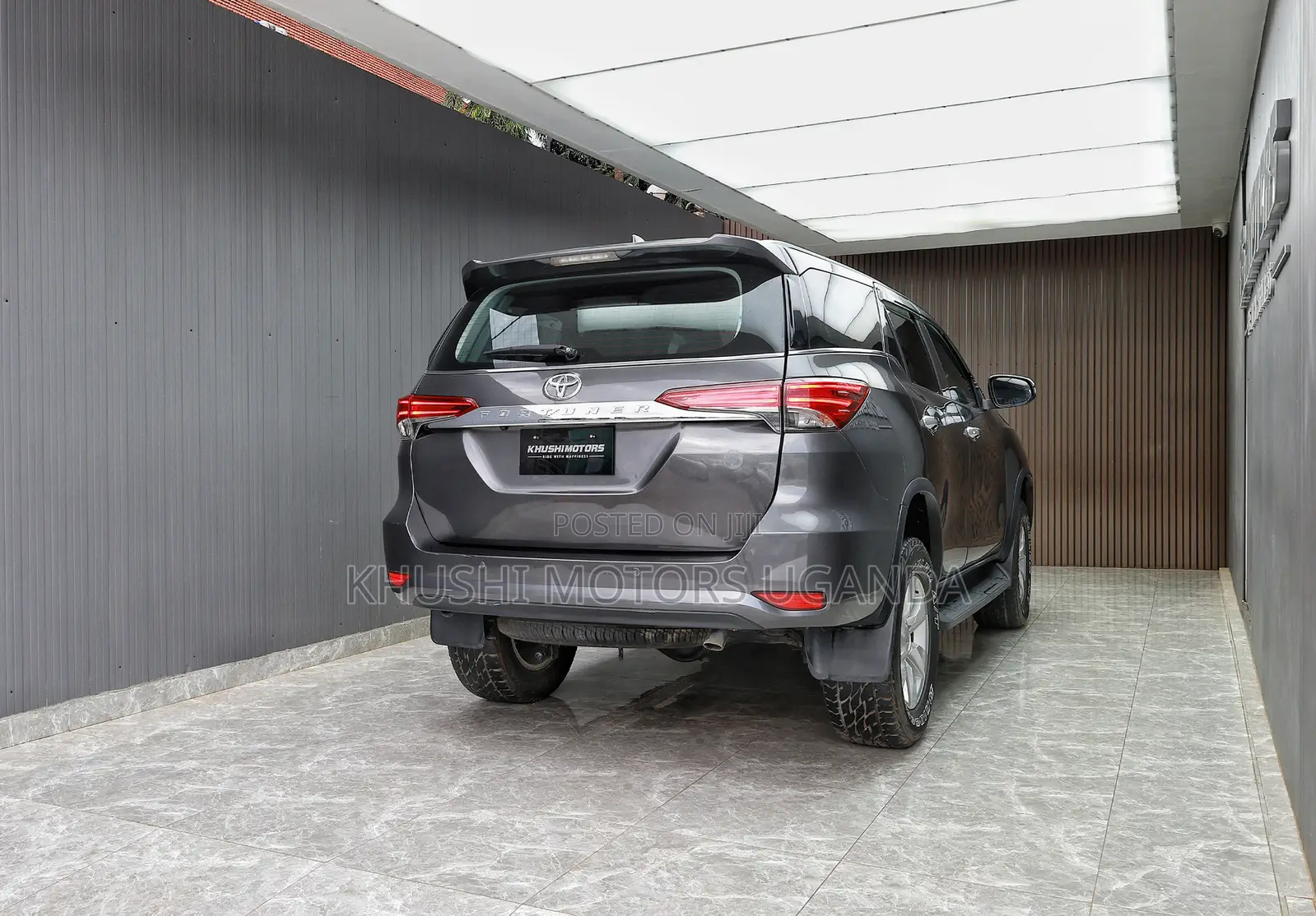 Toyota Fortuner 2017 Gray