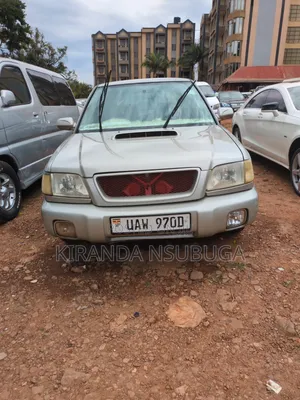 Subaru Forester 2000 Silver