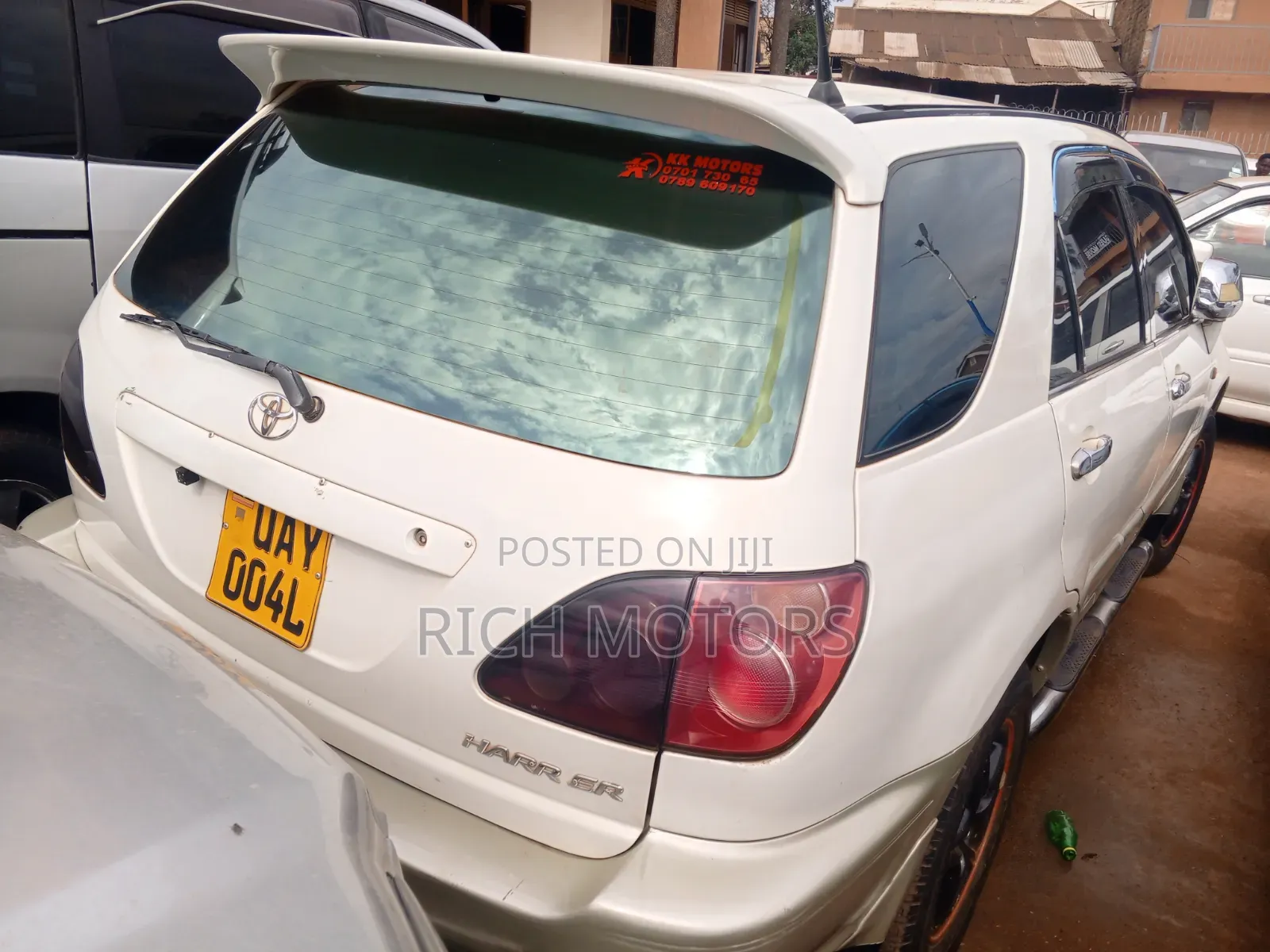 Toyota Harrier 2.2 16V 2001 White