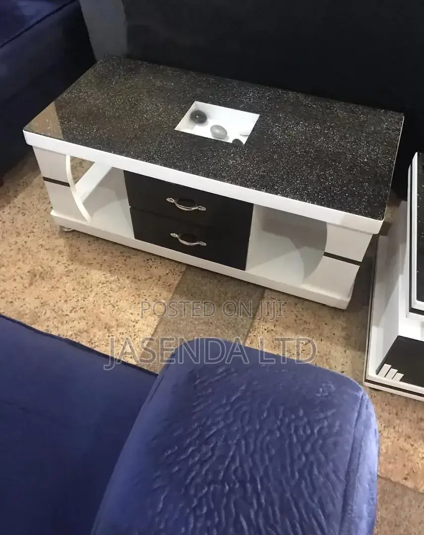 Centre Tables/Classic Center Table/Center Tables/Coffee Table/Table110