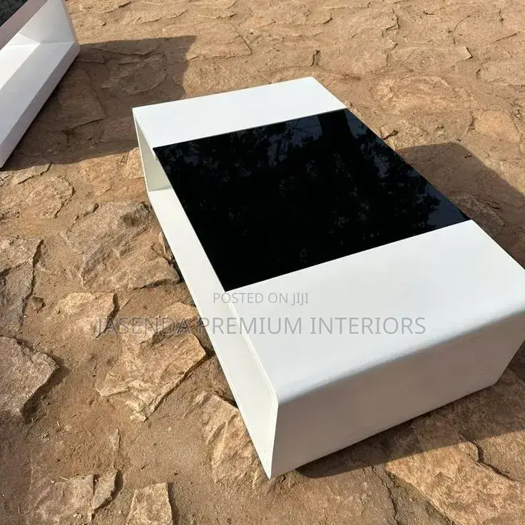 Centre Tables/Classic Center Table/Center Tables/Coffee Table/Table111