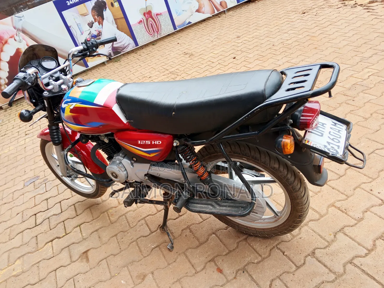 Bajaj Boxer 125 2025 Red