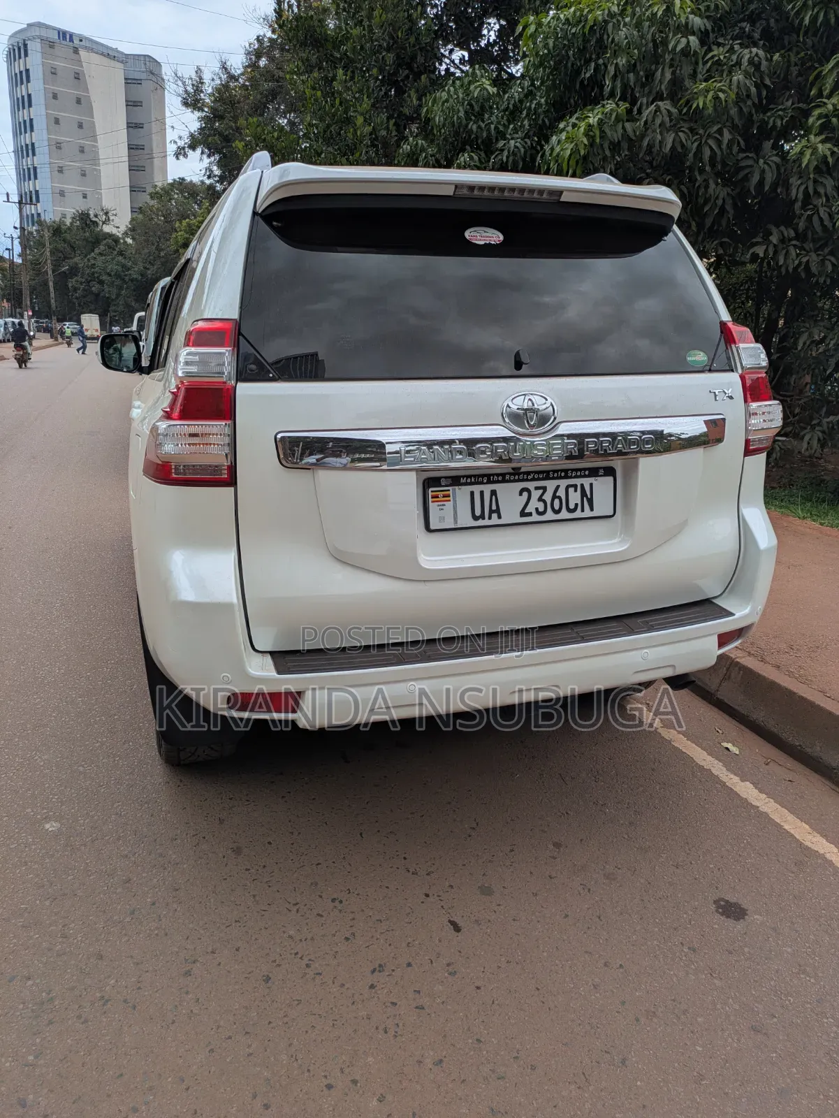 Toyota Land Cruiser Prado 2015 White