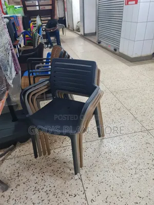Expendable Plastic Chairs Plastic Chairs