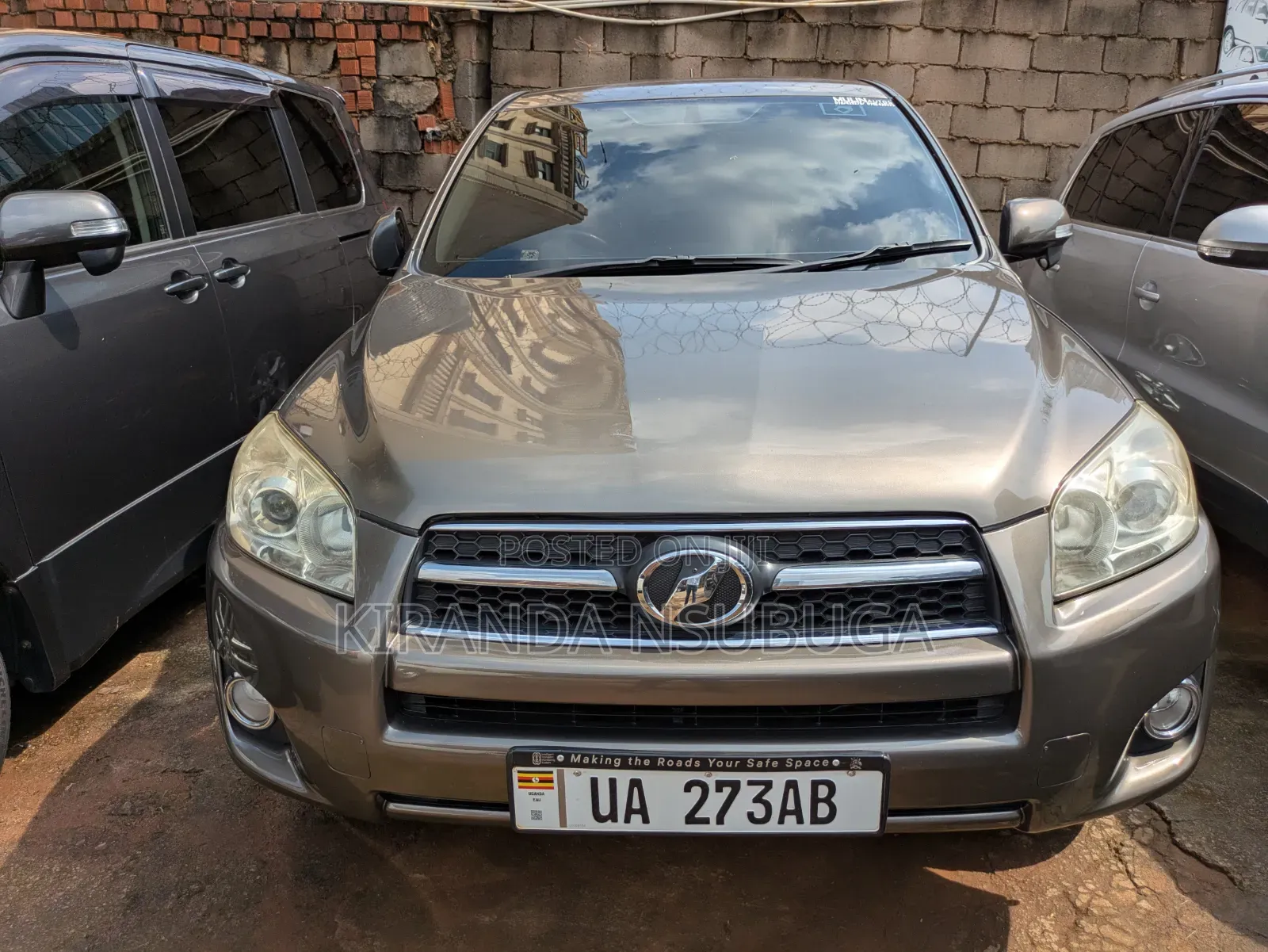 Toyota RAV4 2011 Silver