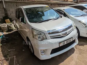 Toyota Noah 2011 White