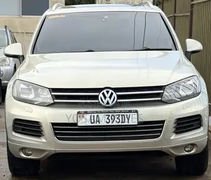 Volkswagen Touareg V6 Executive 2013 White