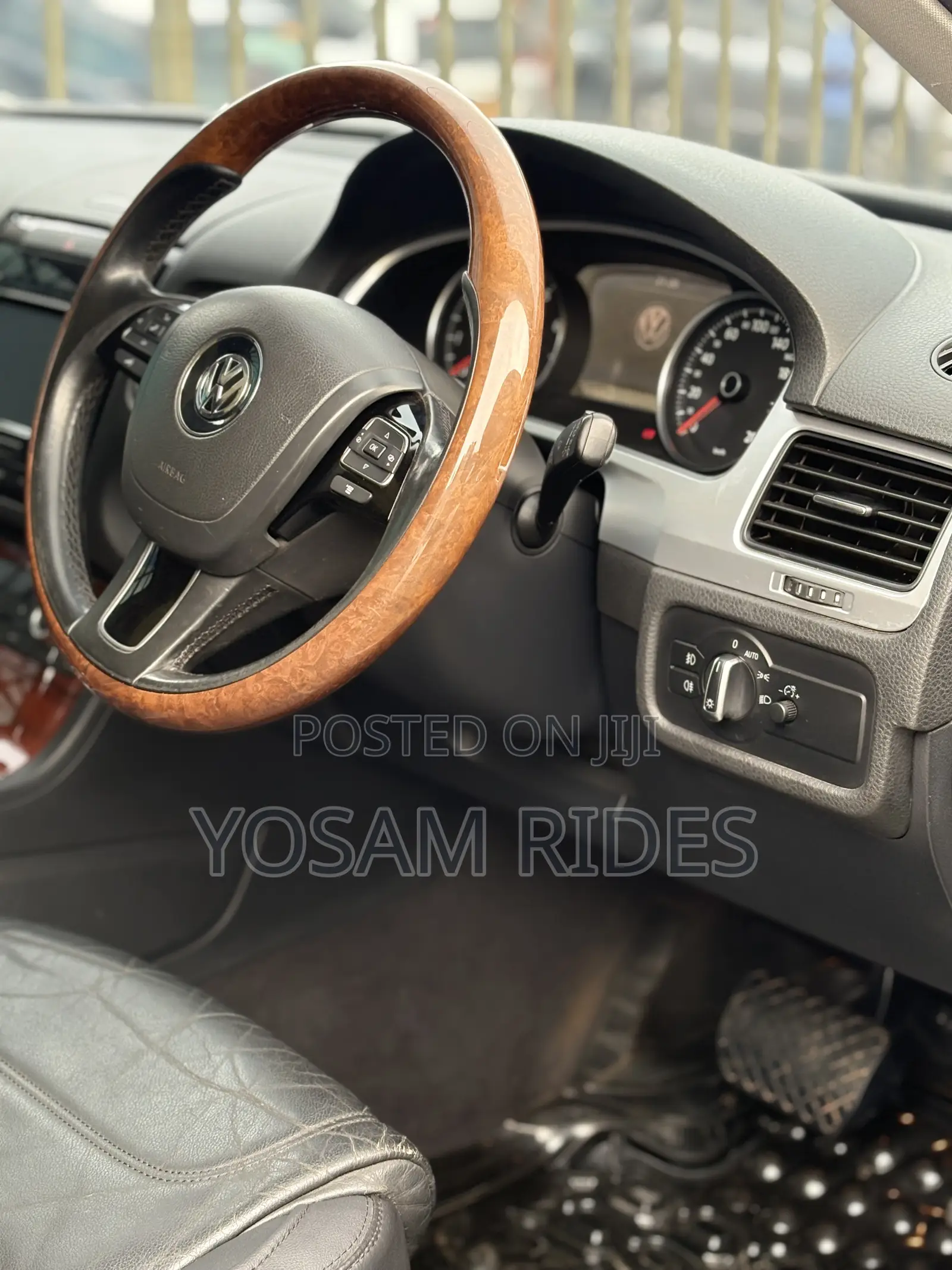 Volkswagen Touareg V6 Executive 2013 White